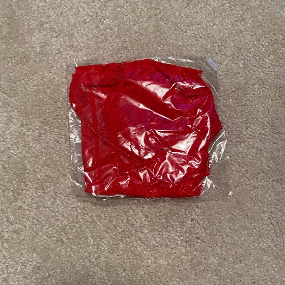 Bundle of 8 Lace Panties - Picture 3 of 9